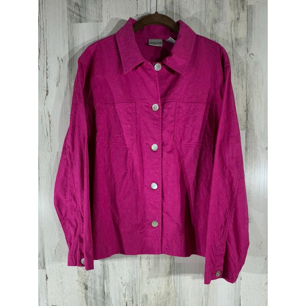 Chicos Button Down Shirt Size 2 or Large Fuchsia Pink Filagree Embossed‎ Pattern